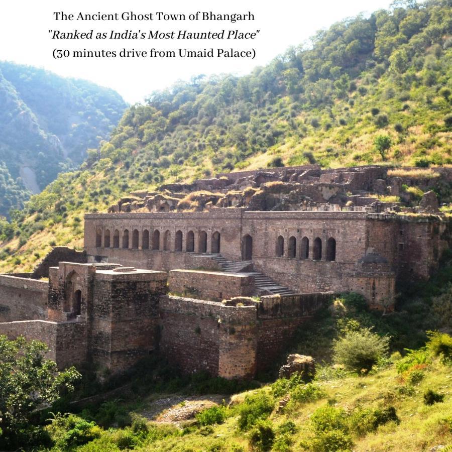 Umaid Palace - A Lakeside Heritage Palace Resort Near Jaipur Close To Bhangarh & Chand Baori Stepwell Abhaneri Dubbi Exterior photo